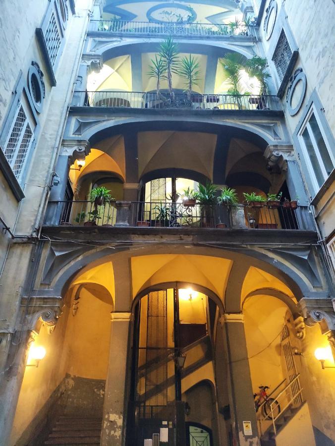 Apartment Tribunali Street House Naples